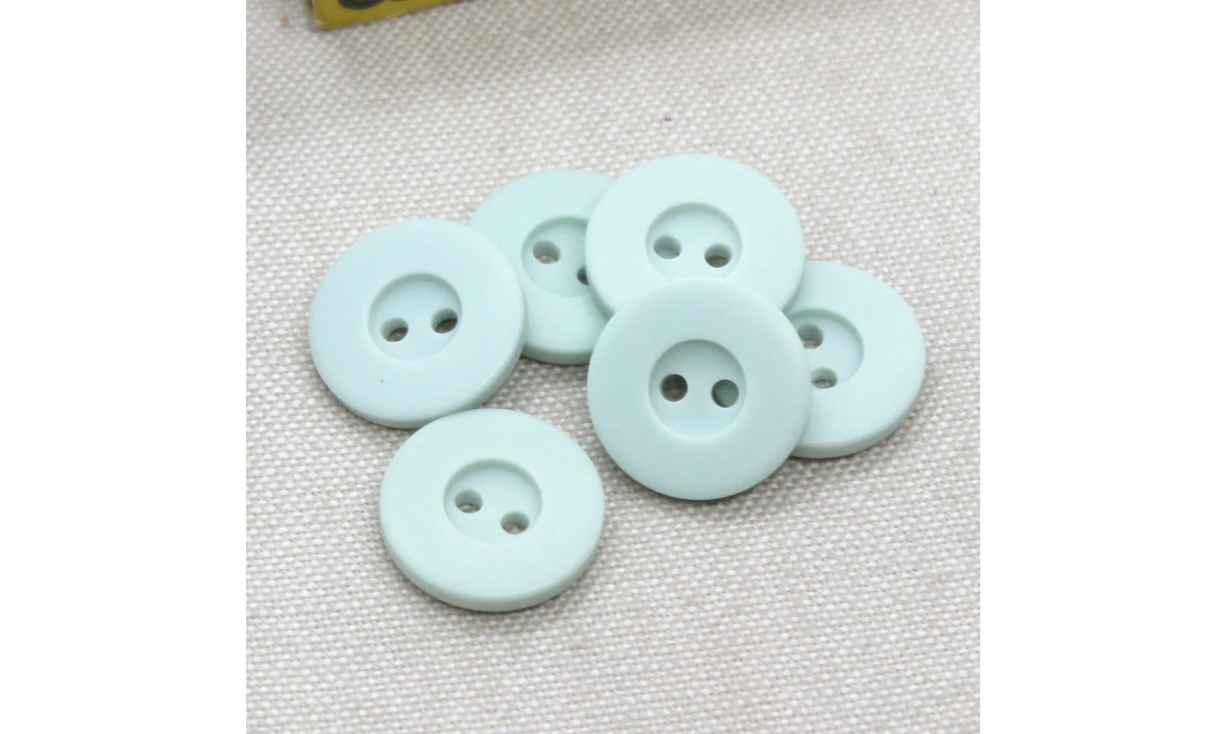 6 boutons / 18MM / Vert d'eau
