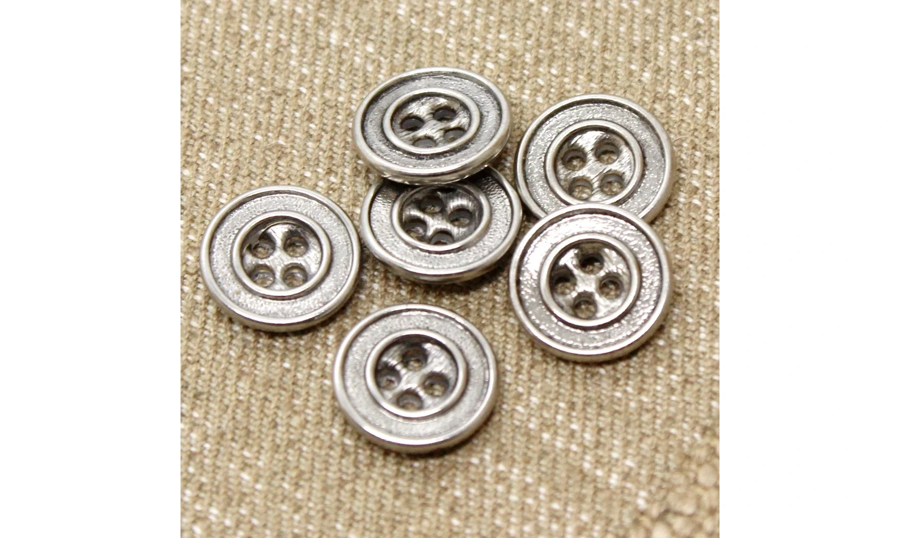 6 boutons / 15MM / Métal