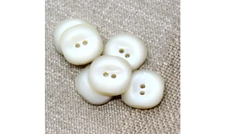 Vintage Button 069B