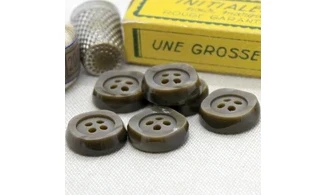Bouton VINTAGE BRUN / par 6 / 18MM