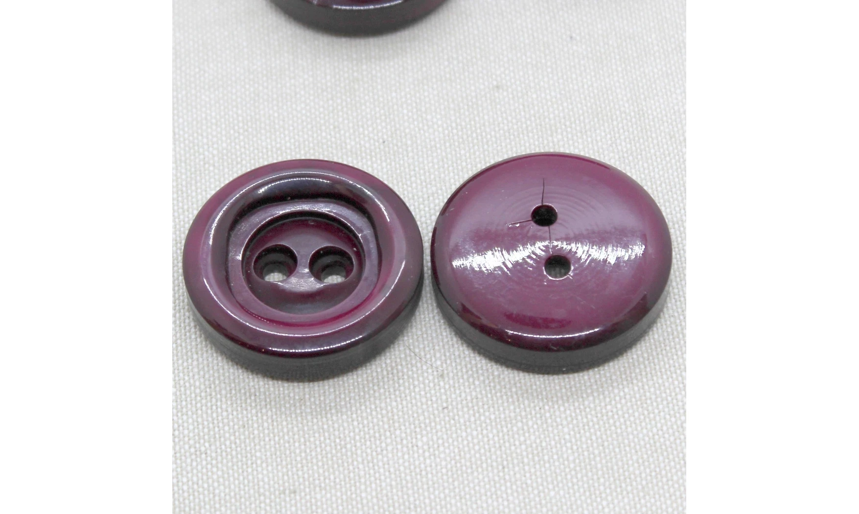 6 boutons / 35MM / Violet