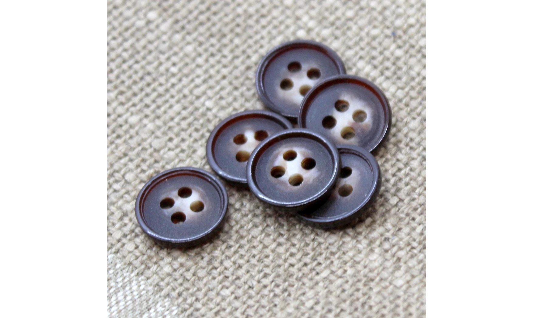 6 boutons / 15MM / Brun dégradé