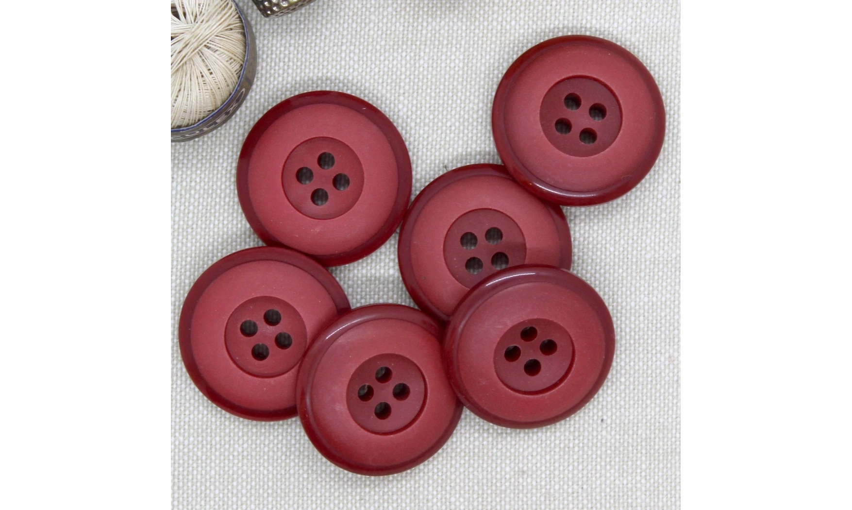 Vintage Button 084B