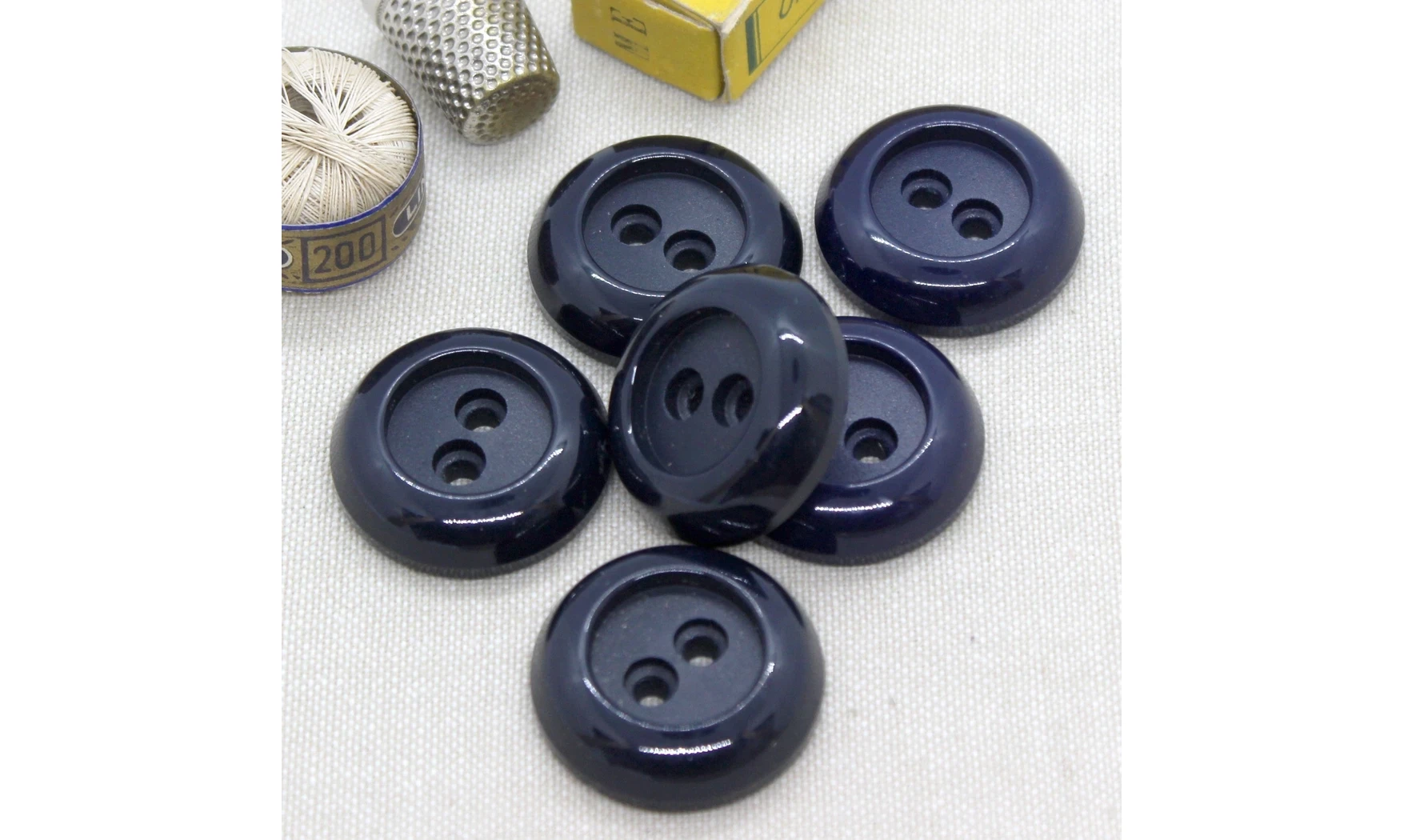 6 boutons / 30MM / Noir