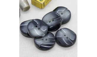 6 boutons / 31MM / Gris