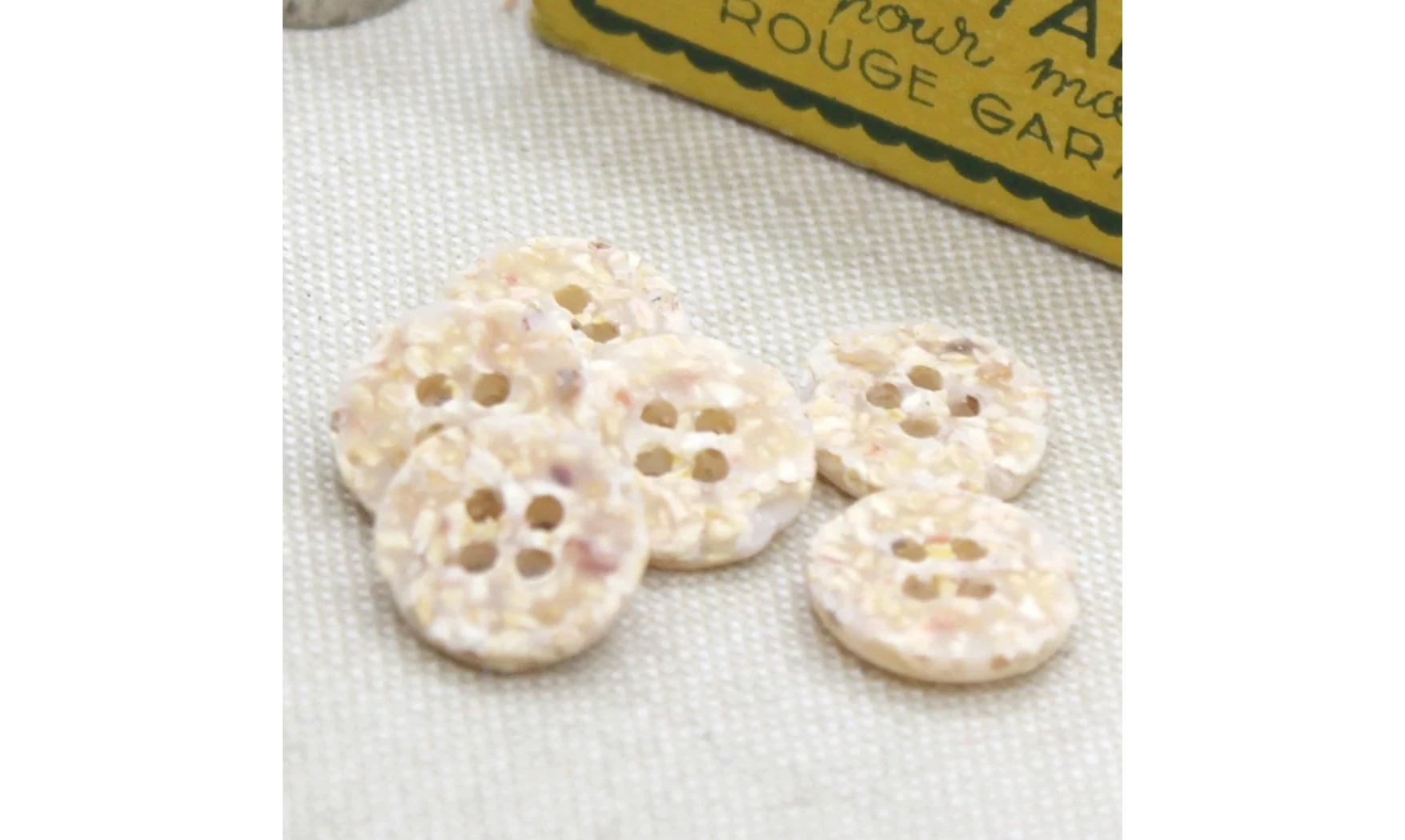 6 boutons / 13MM / Beige "Liège"