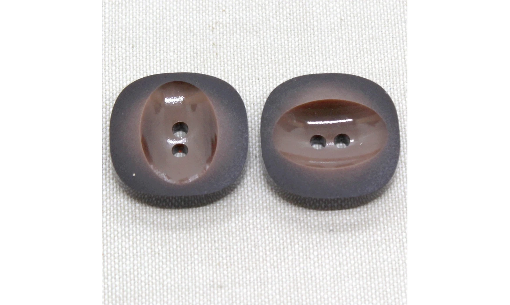 6 boutons / 28MM / Brun