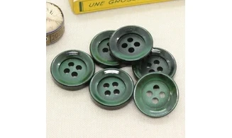 6 boutons / 26,5MM / Vert bouteille
