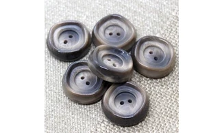 6 boutons / 23MM / Brun
