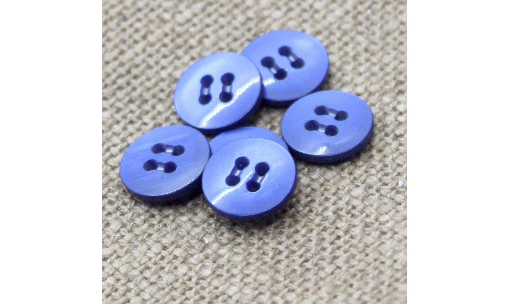 6 boutons / 14MM / Bleu uni