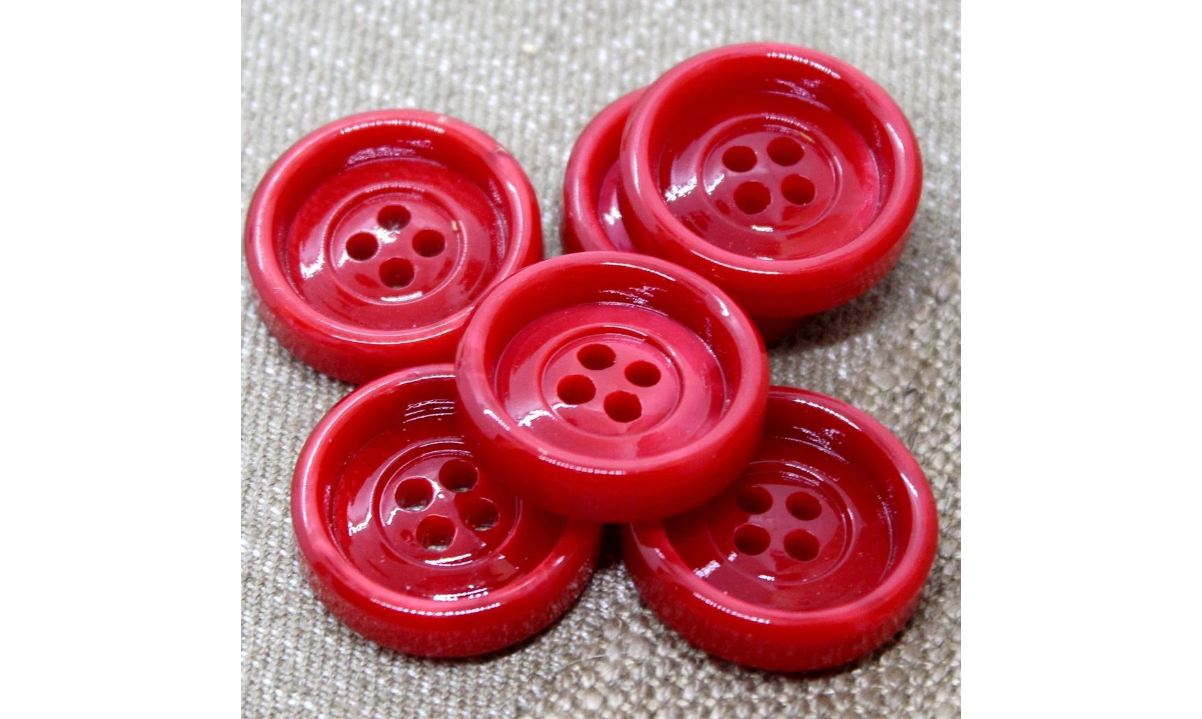 Bouton VINTAGE ROUGE / par 6 / 27MM