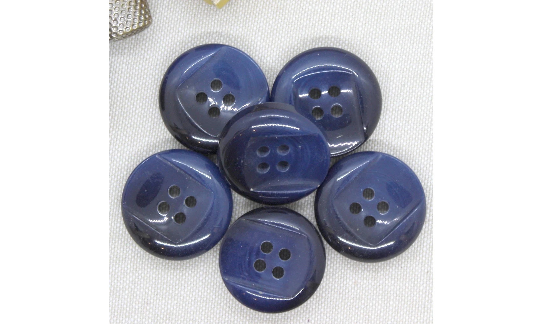 Bouton VINTAGE BLEU / par 6 / 31MM
