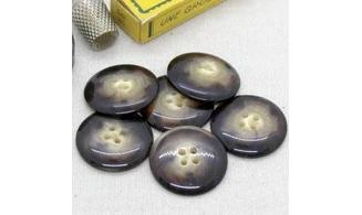 6 boutons / 30MM / Brun