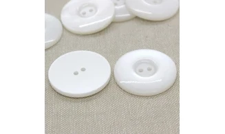 6 boutons / 31MM / Blanc nacré