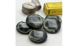 Bouton VINTAGE VERT / par 6 / 31MM