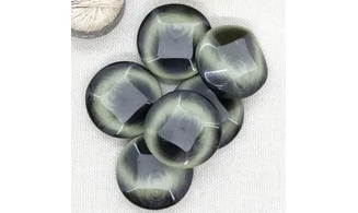 Vintage Button 131B