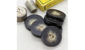 6 boutons / 33MM / Brun