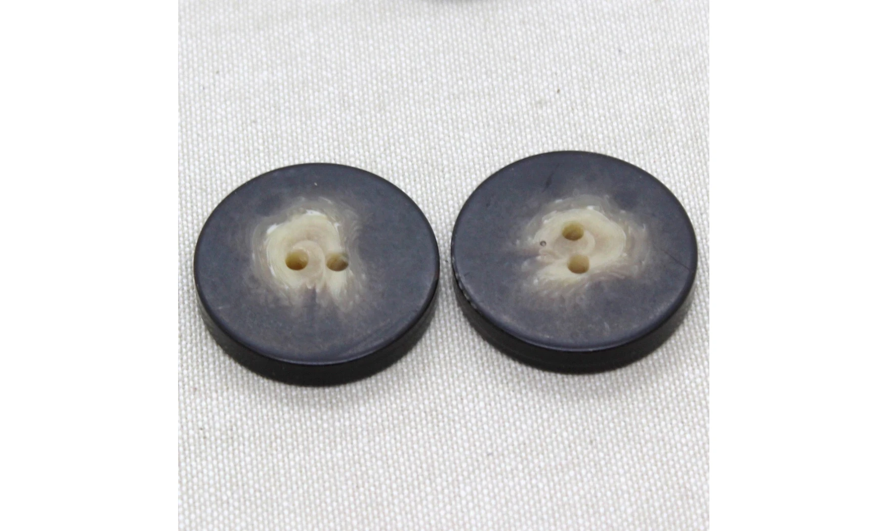 6 boutons / 33MM / Brun