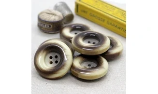 Bouton VINTAGE BRUN / par 6 / 31MM
