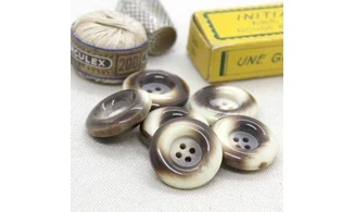 Bouton VINTAGE BRUN / par 6 / 22MM