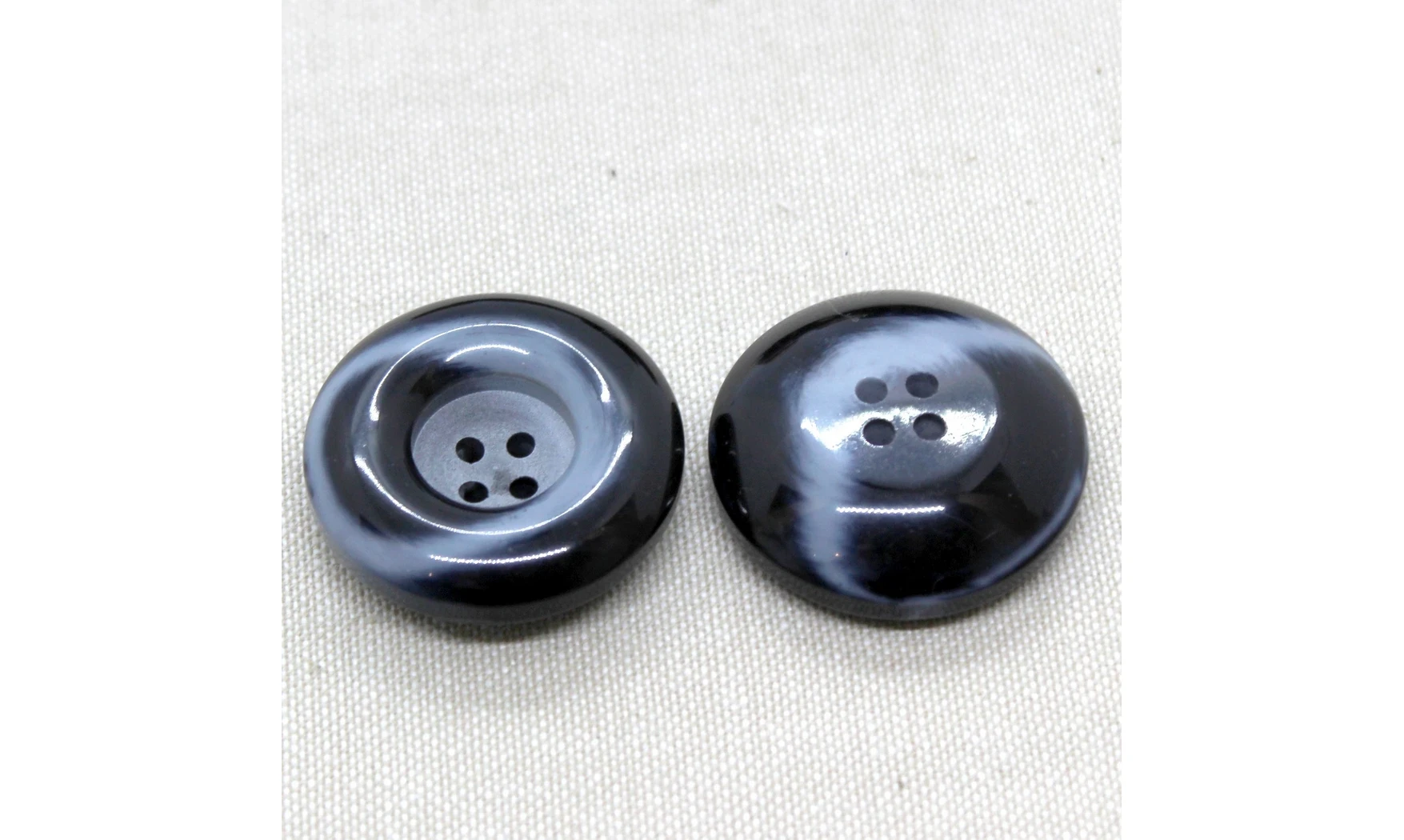 Bouton VINTAGE GRIS / par 6 / 34MM