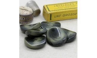Bouton VINTAGE VERT / par 6 / 27MM