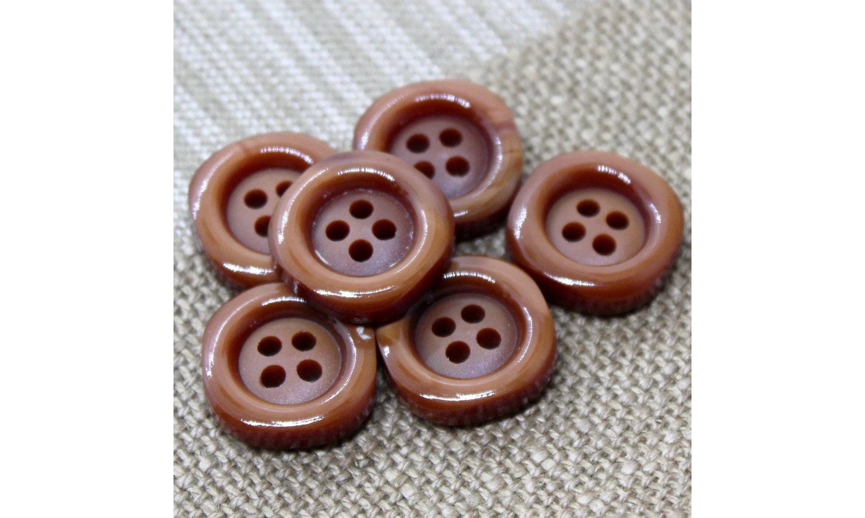 Vintage Button 164B
