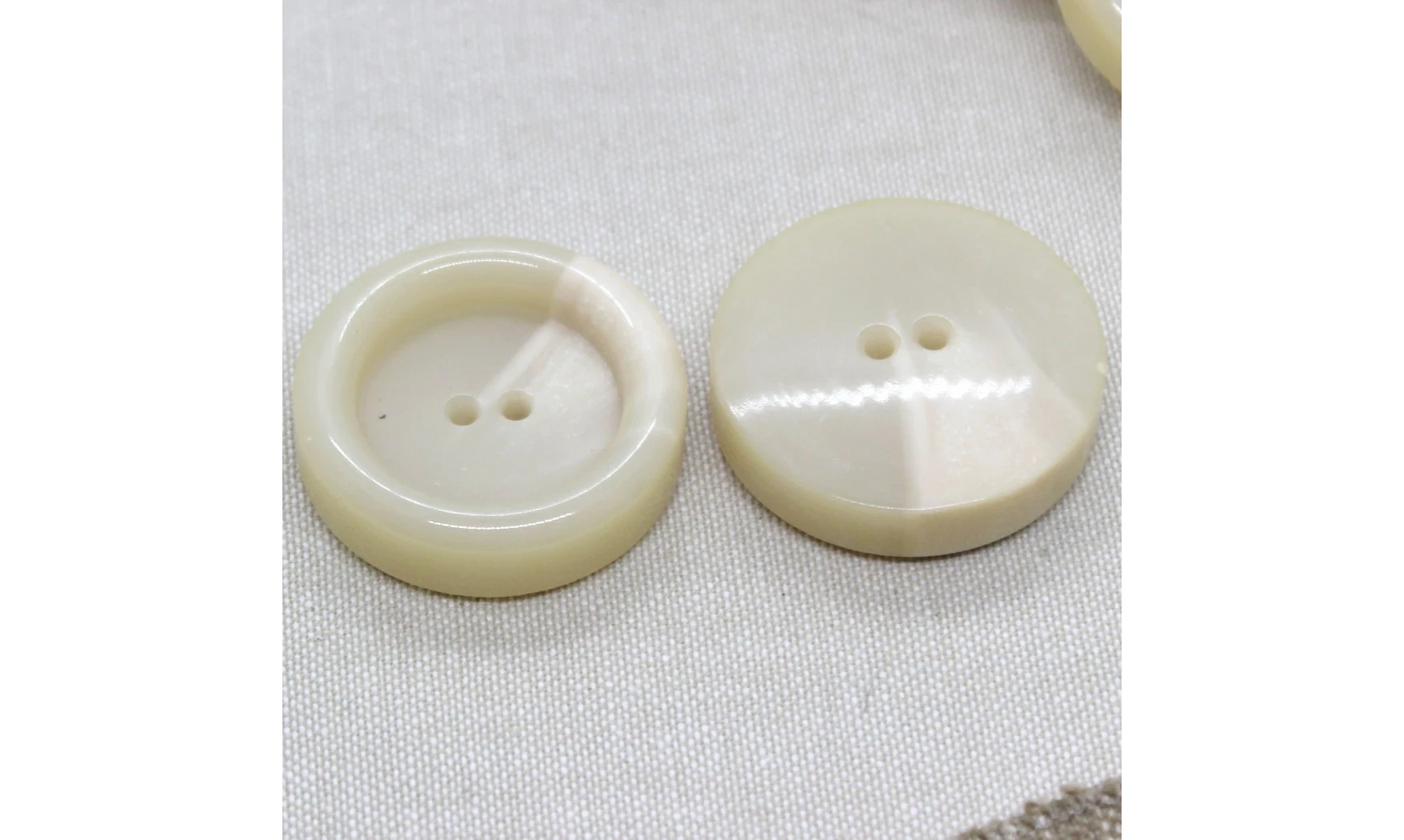 Bouton VINTAGE IVOIRE / par 6 / 39MM