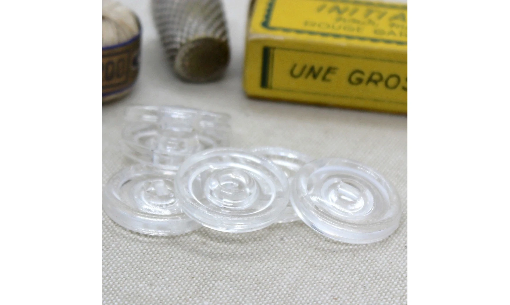 6 boutons / 22MM / Transparent
