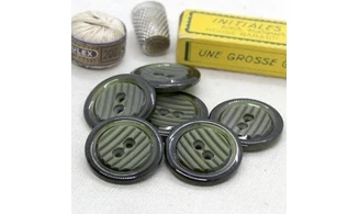 Bouton VINTAGE VERT / par 6 / 31MM