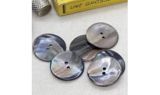 6 boutons / 25MM / Nacre naturelle