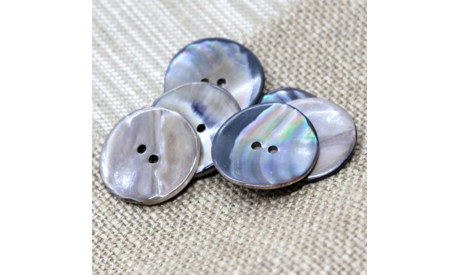 6 boutons / 25MM / Nacre naturelle