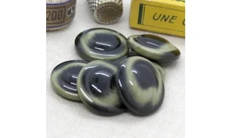 Bouton VINTAGE VERT / par 6 / 22MM