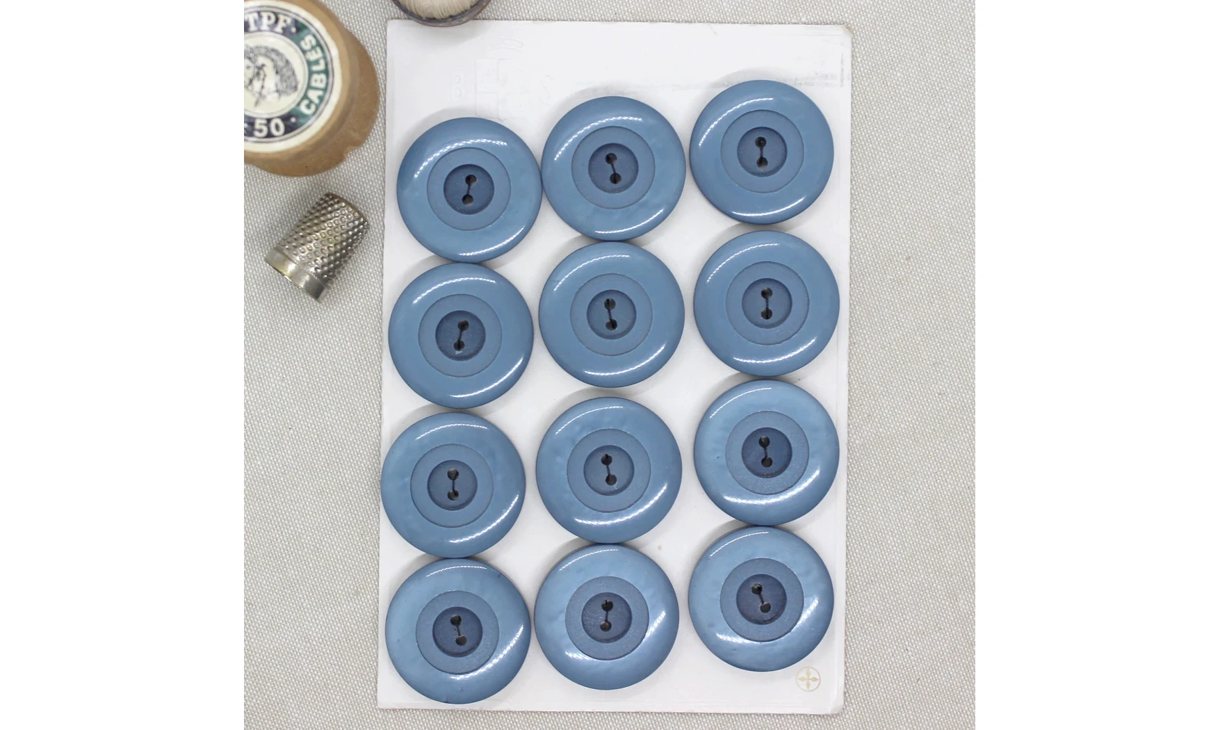 Carte à boutons - Boutons bleus