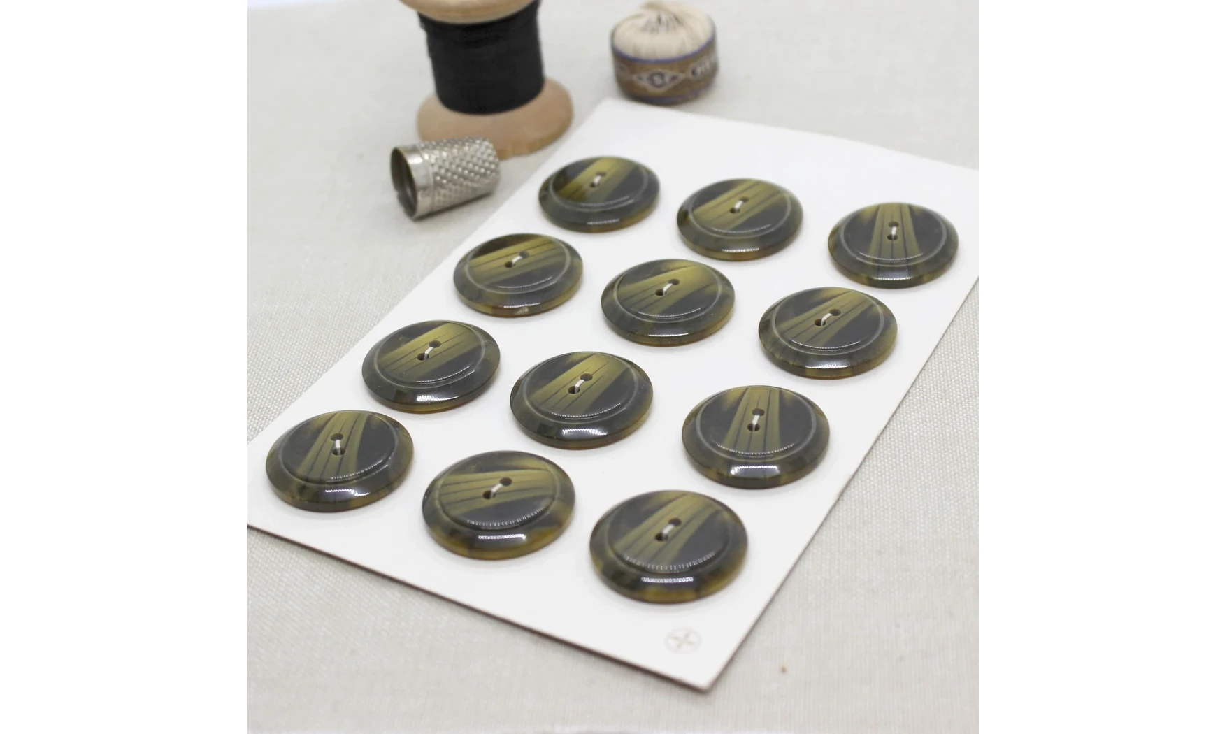 Carte à boutons - Boutons verts