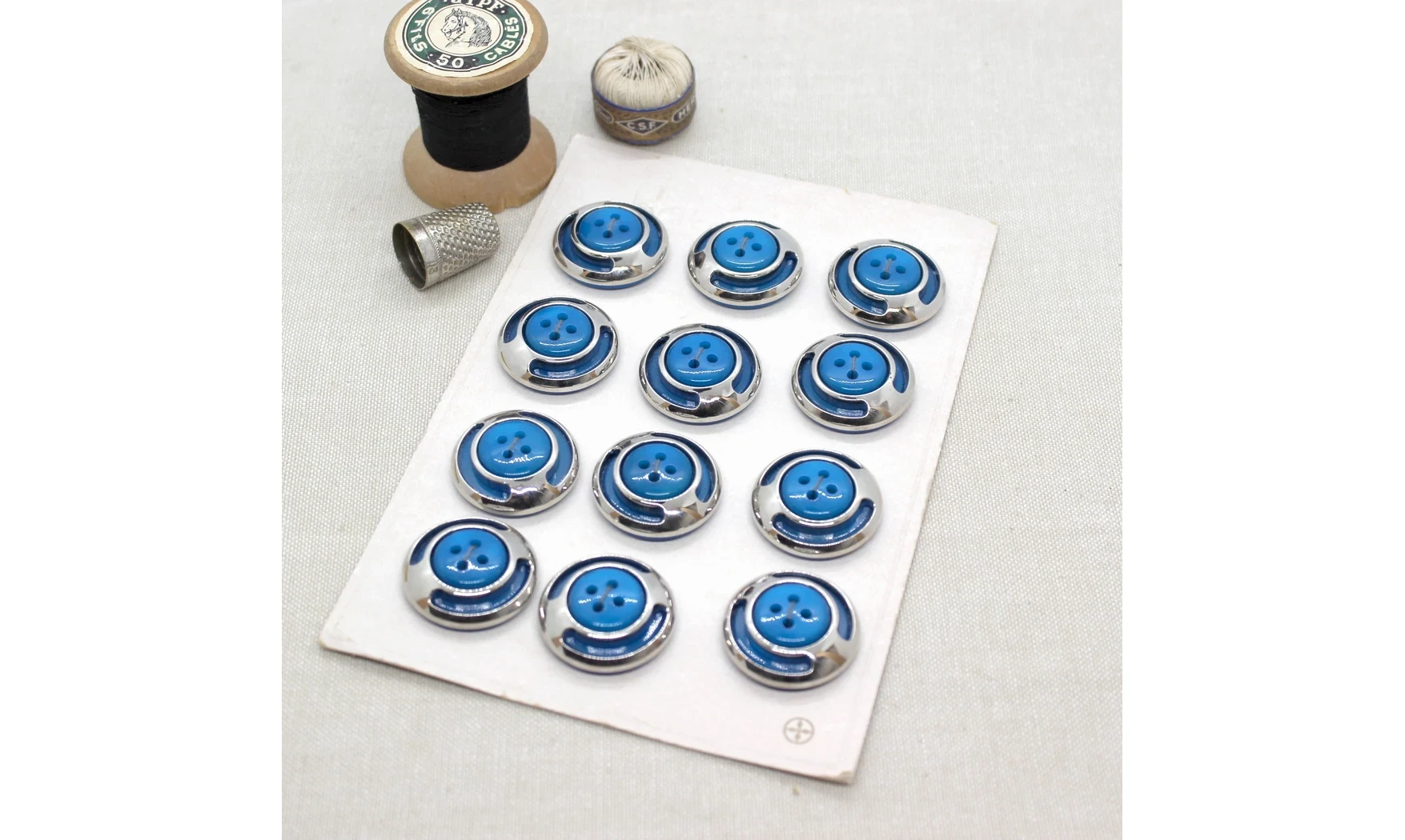 Carte à boutons - Boutons bleus