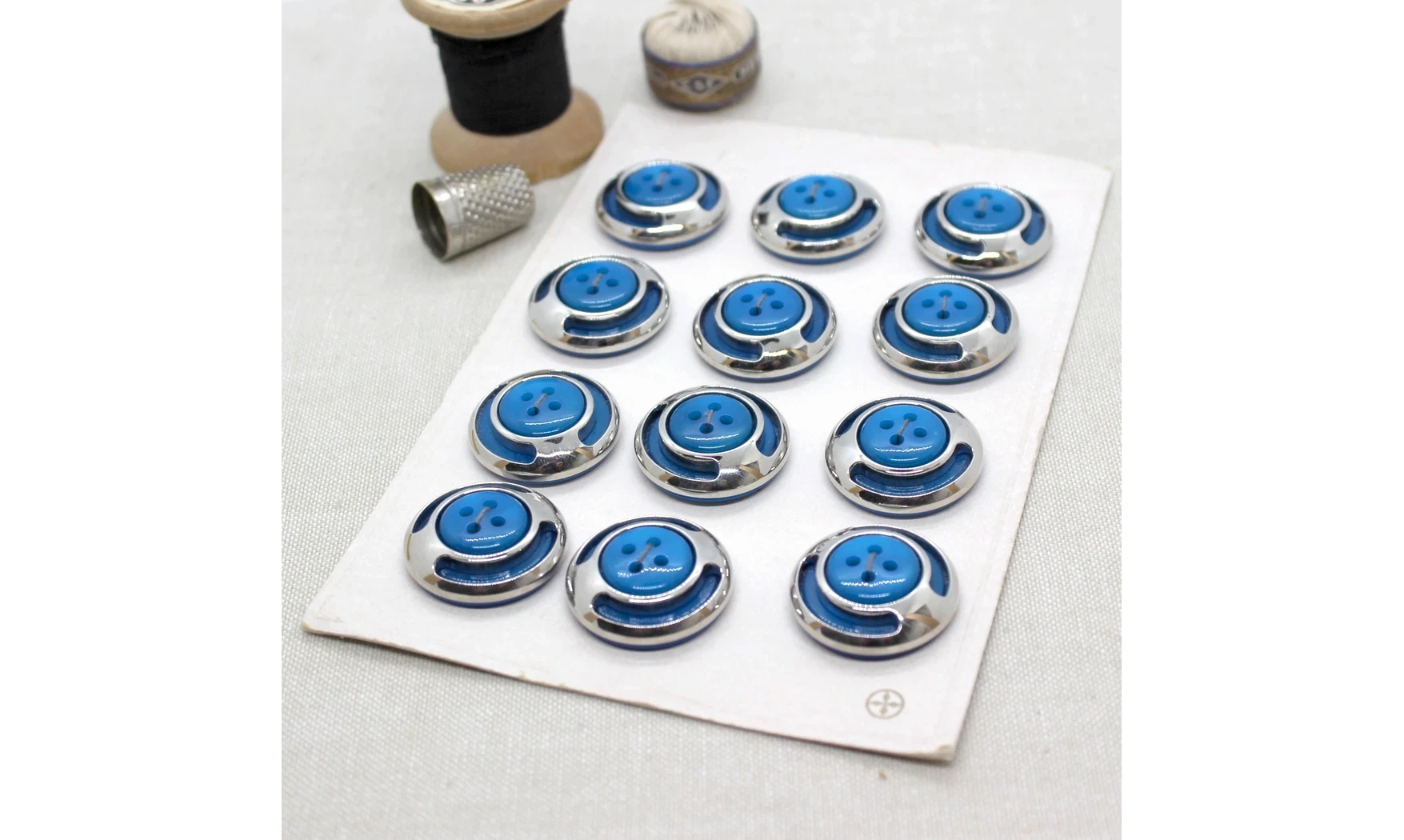 Carte à boutons - Boutons bleus