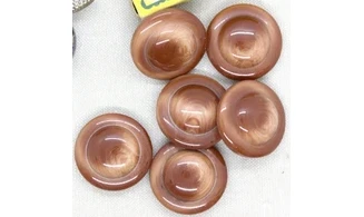 Bouton VINTAGE BRUN / par 6 / 31MM
