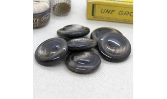 Bouton VINTAGE BRUN / par 6 / 22MM