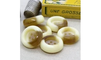 Bouton VINTAGE BRUN / par 6 / 23MM