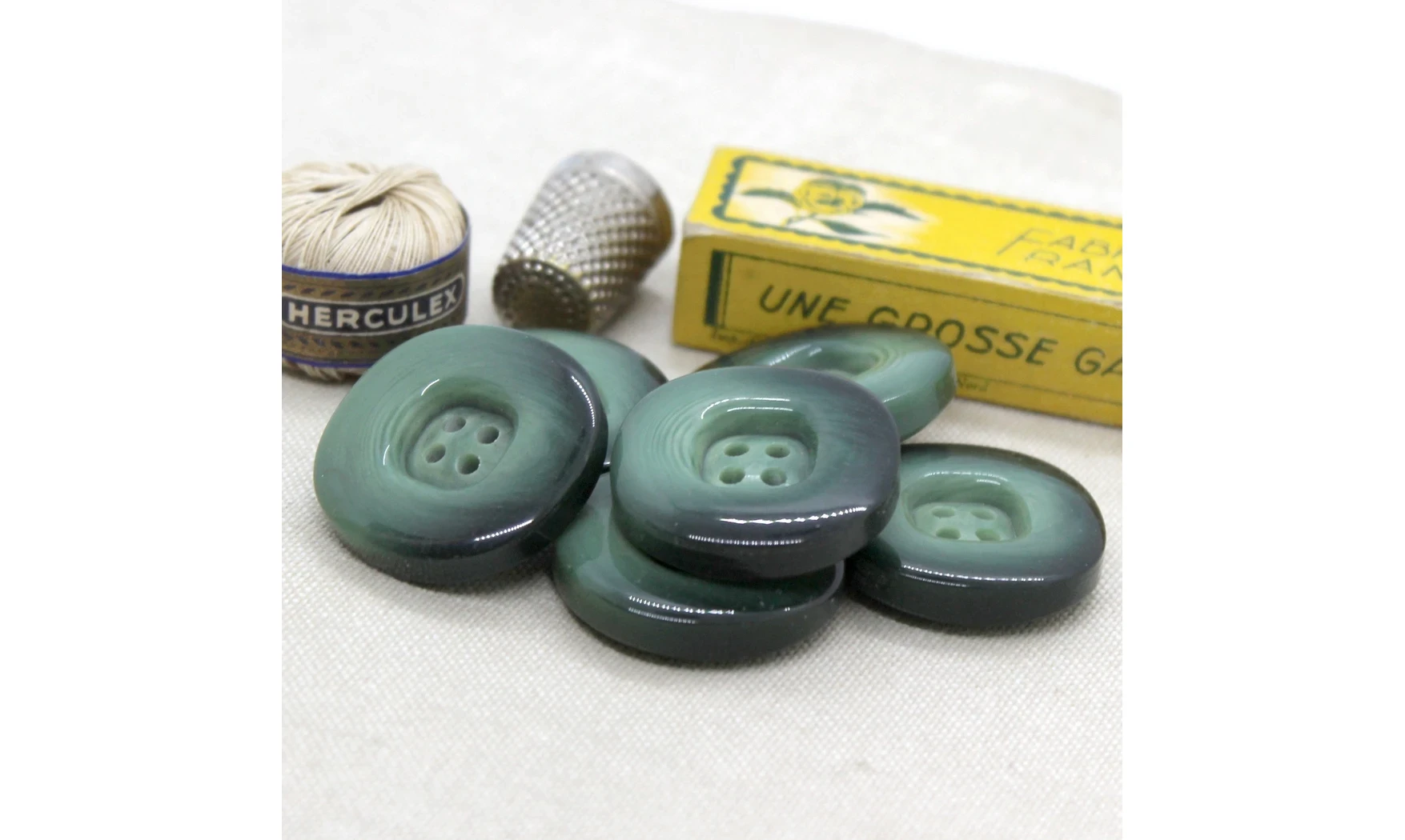 Bouton VINTAGE VERT / par 6 / 30MM