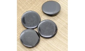 4 boutons / 36MM / Noir brillant