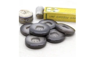 Bouton VINTAGE GRIS / par 6 / 32MM