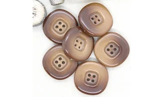 Vintage Button 191B