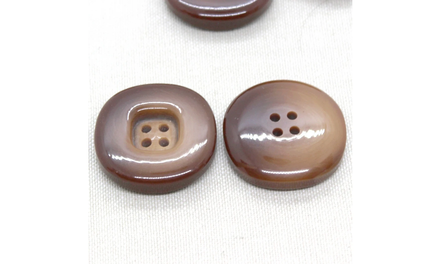 Vintage Button 191B