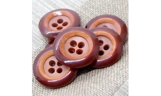 Bouton VINTAGE ROUGE / par 6 / 36MM