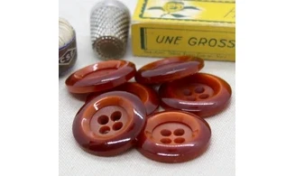 Bouton VINTAGE ROUGE / par 6 / 27MM