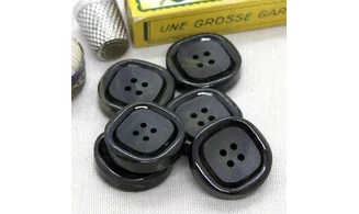 Bouton VINTAGE VERT / par 6 / 27MM