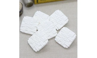 6 boutons / 25MM / blanc carré "Tresssé"