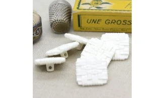 6 boutons / 19MM / Blanc carré "Tressé"